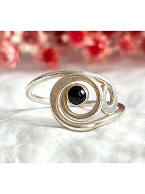 Swirl Shaped Black Onyx Modernist Sterling Silver 925 Vintage Ring - sz 10